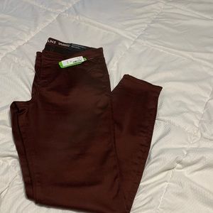 FDI Women’s chocolate sculpting jeans, Sz 4, skinny ankle/stretch/pull ups